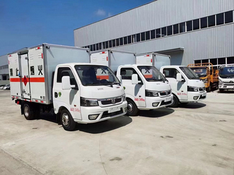 氣瓶運(yùn)輸車屬于幾類危險(xiǎn)品廂式車？楚勝危險(xiǎn)品廂式車廠